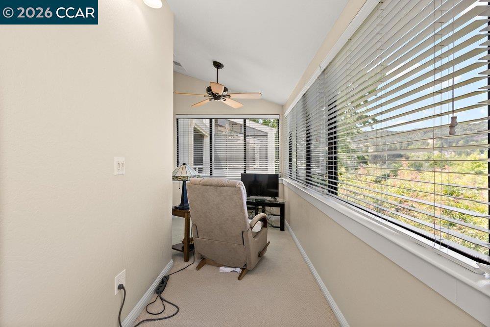 3064 Rossmoor Parkway 3 Property Photo 11