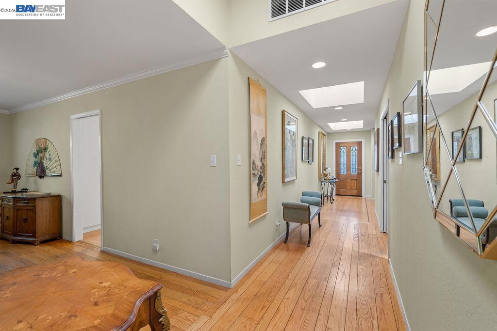1112 San Antonio Ave Property Photo 5
