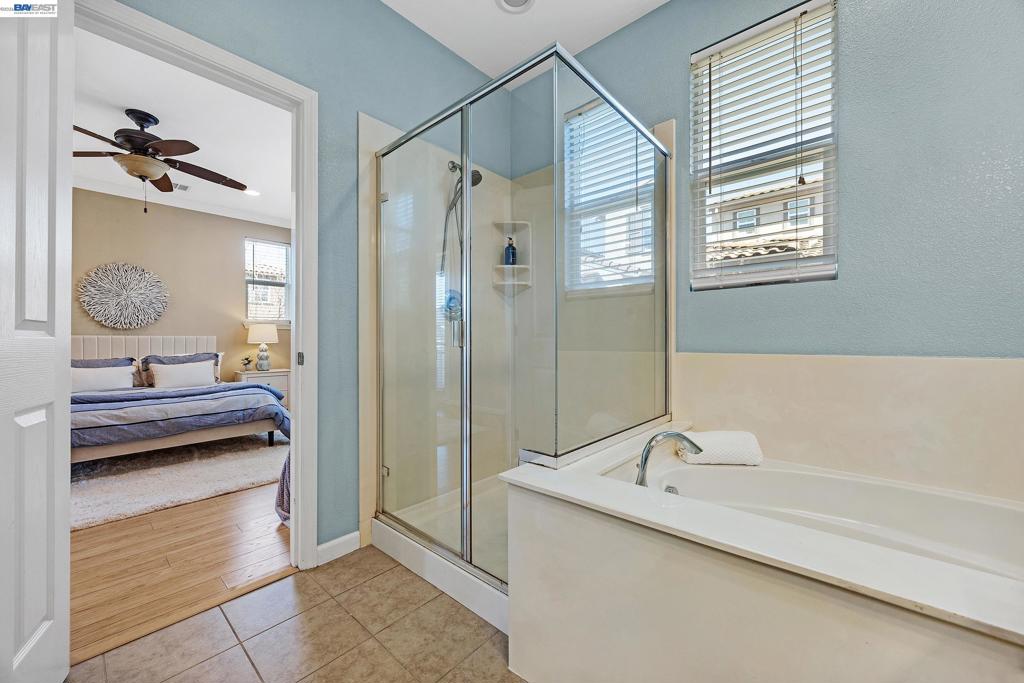 5216 Fioli Loop Property Photo 18