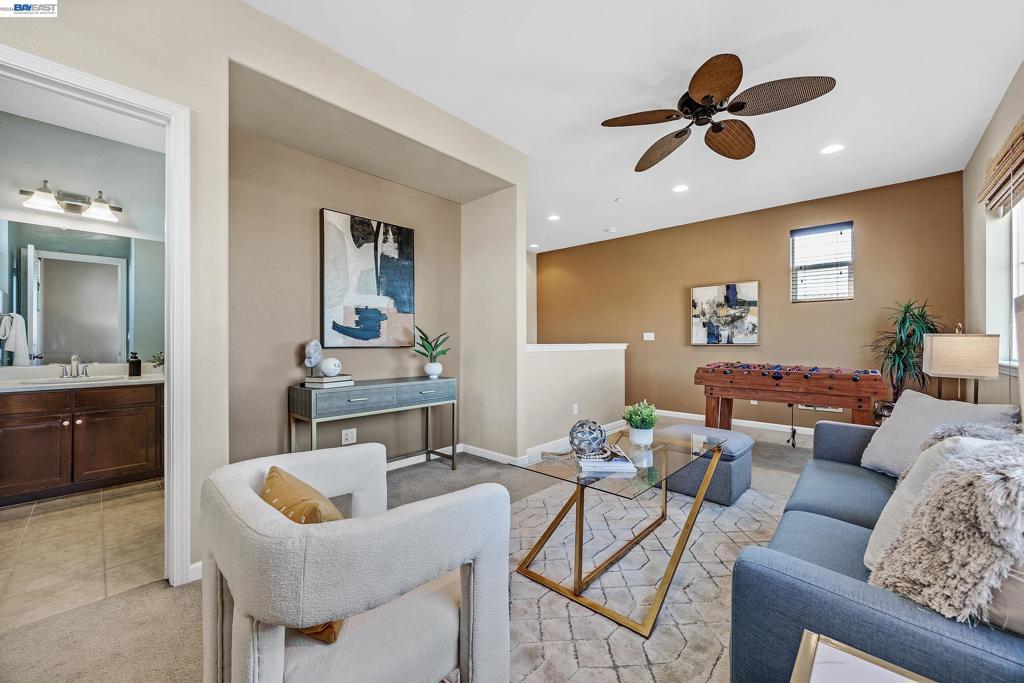 5216 Fioli Loop Property Photo 32