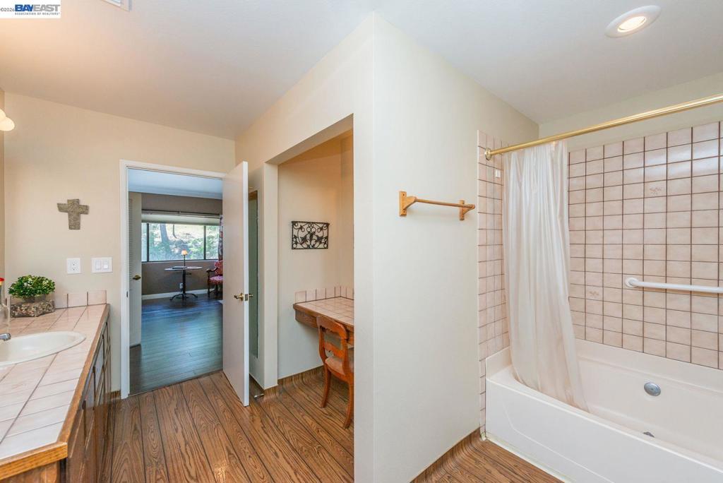 891 Salt Flat Rd Property Photo 16