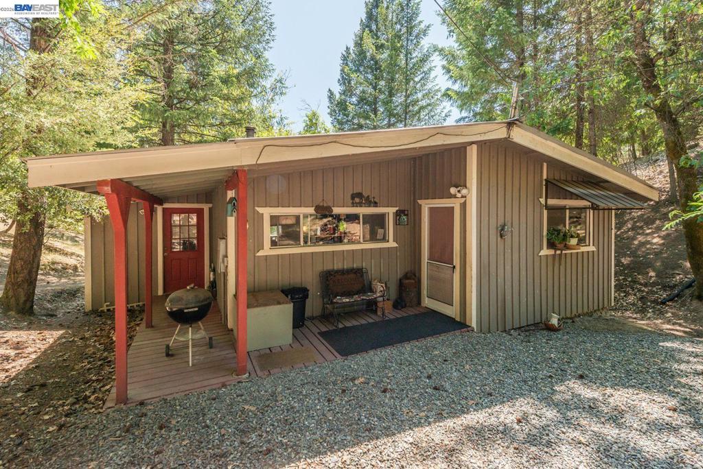 891 Salt Flat Rd Property Photo 20