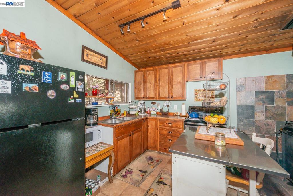 891 Salt Flat Rd Property Photo 24
