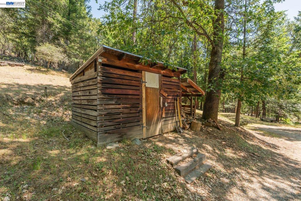 891 Salt Flat Rd Property Photo 32