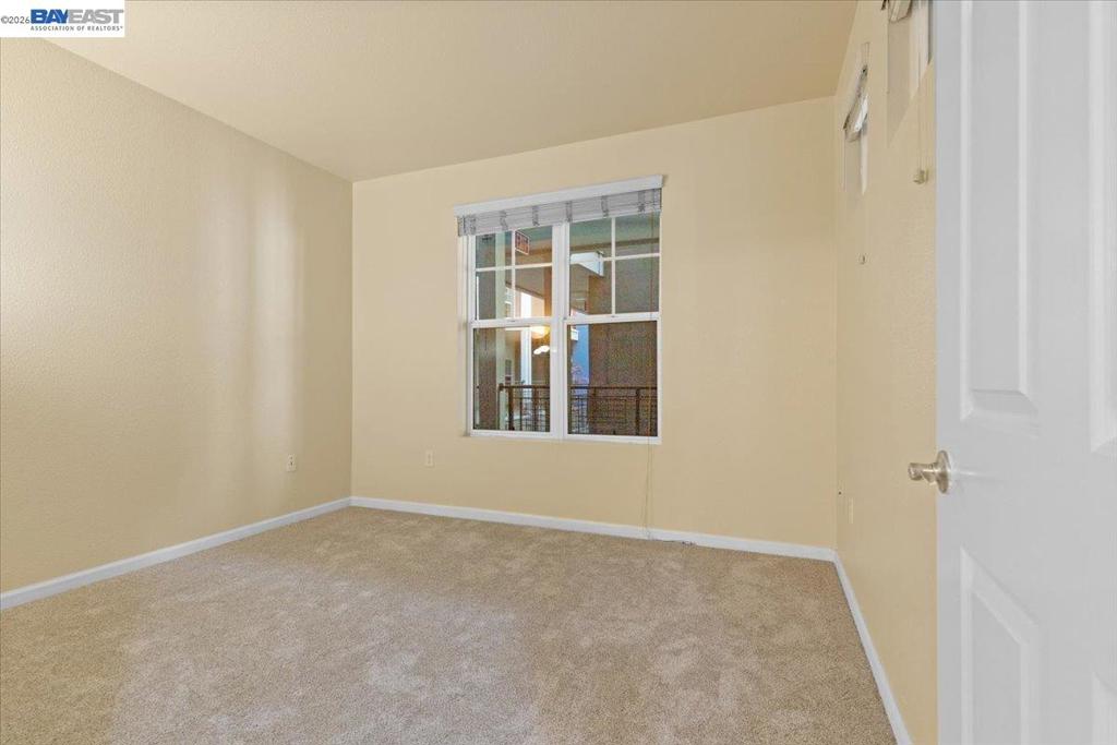 1121 40th Street 4201 Property Photo 4