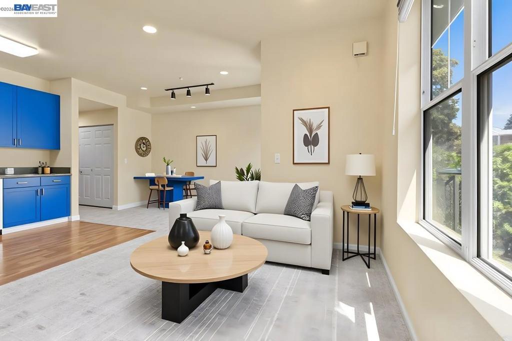 1121 40th Street 4201 Property Photo 8