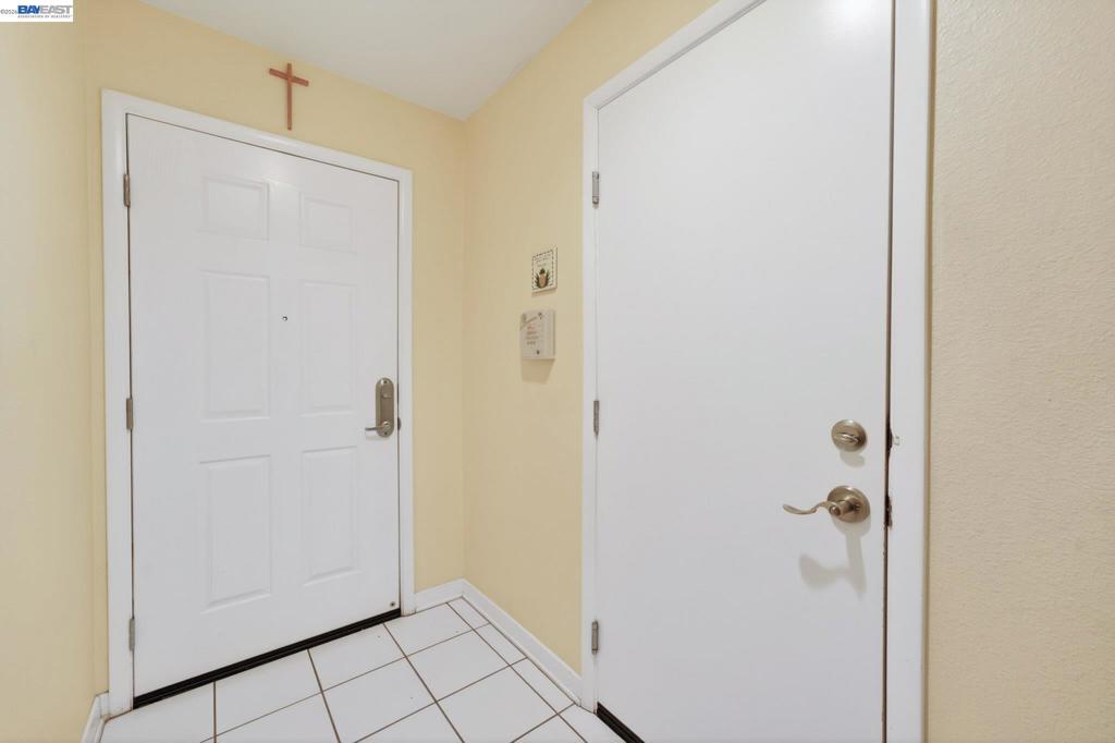 655 Veranda Cir Property Photo 7