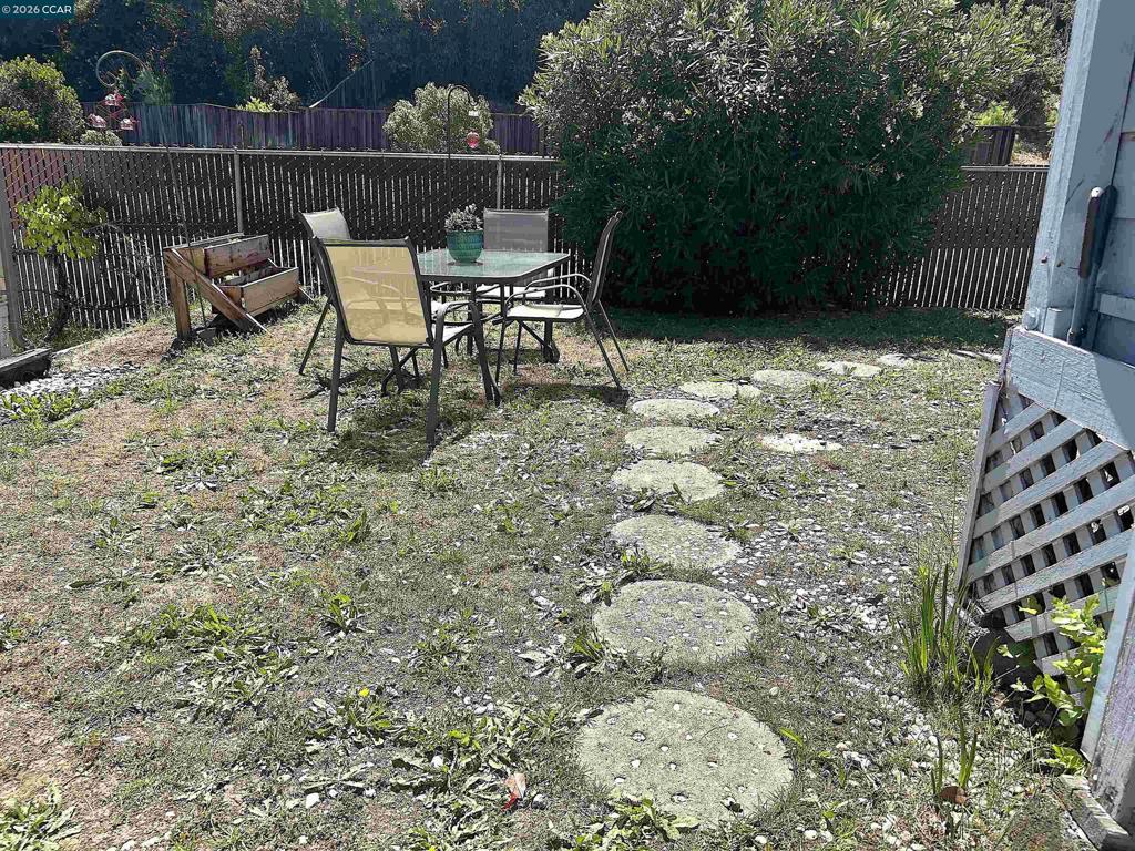 54 Kay Dr Property Photo 20