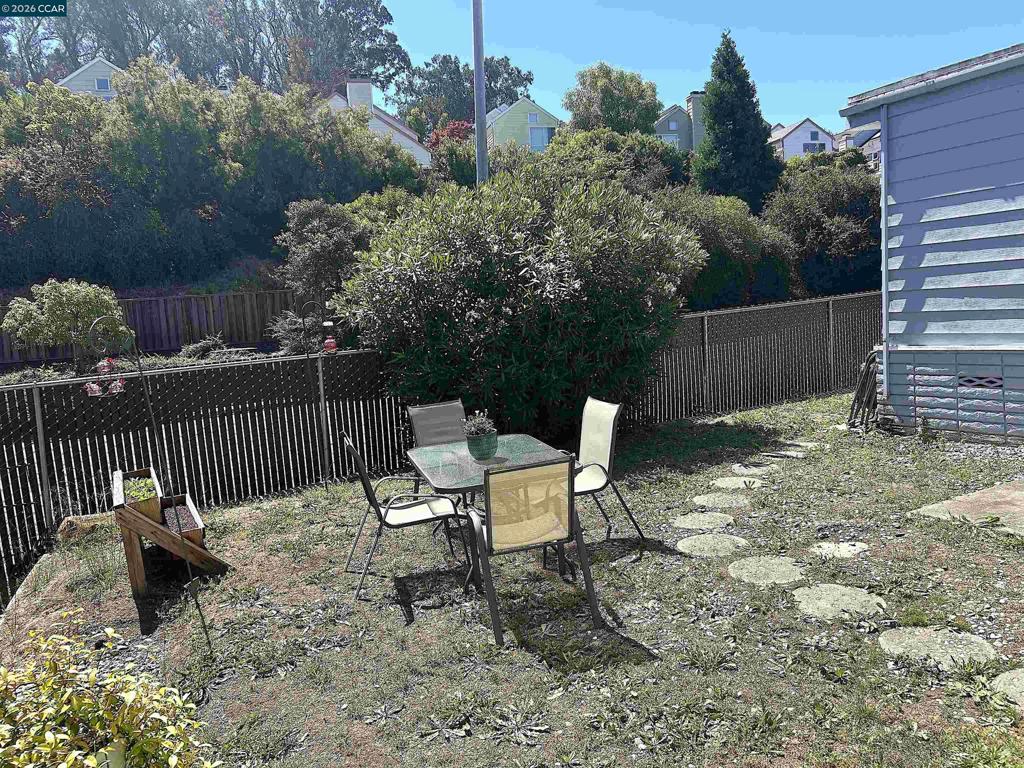 54 Kay Dr Property Photo 21