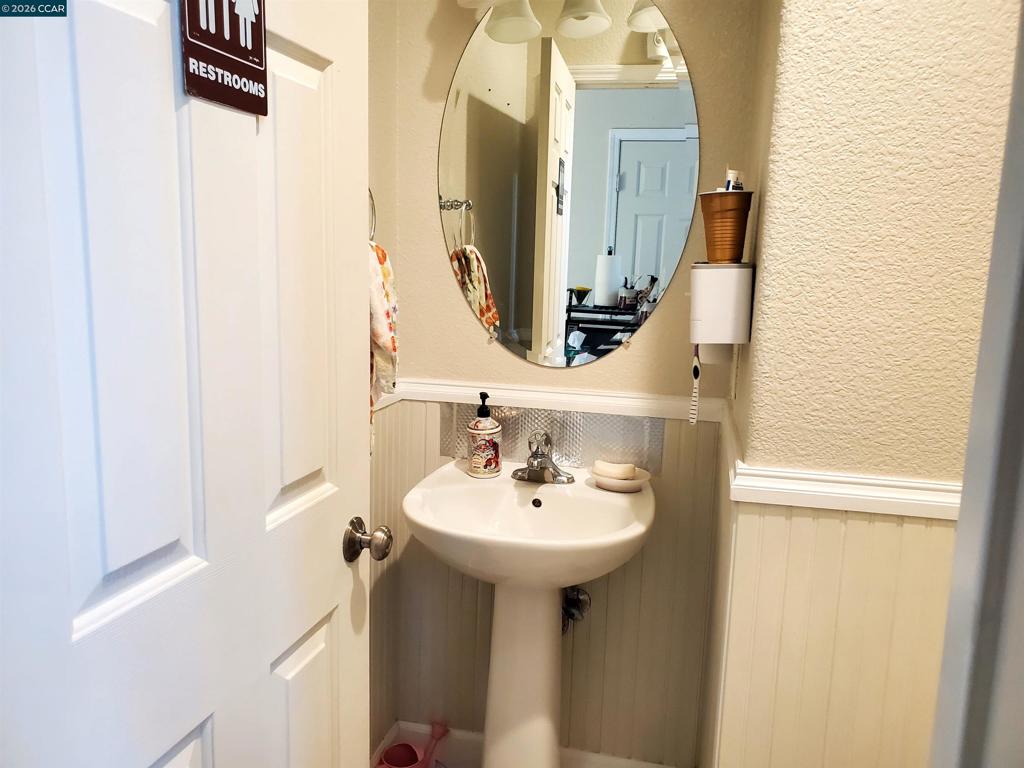 5370 Daffodil Dr Property Photo 31