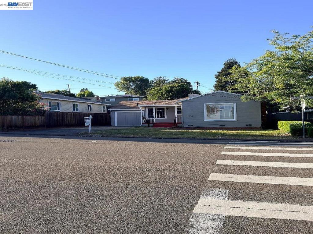 4256 Seven Hills Road Property Photo 1