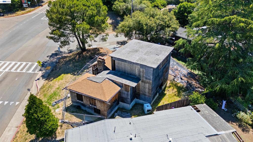 3551 Joaquin Miller Rd Property Photo 1