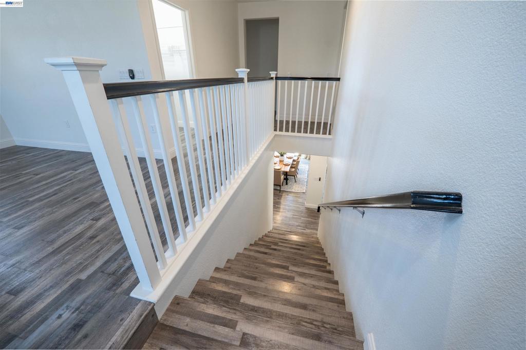 18628 Delta Ct Property Photo 37