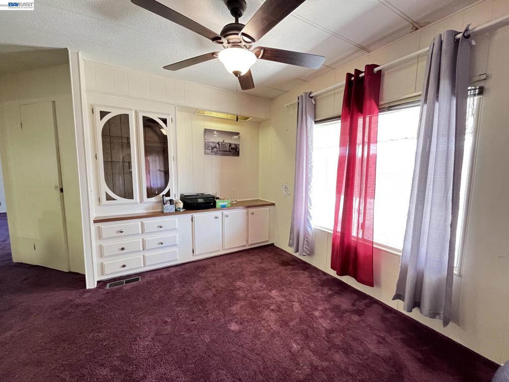 1345 Chelsea Way Property Photo 6
