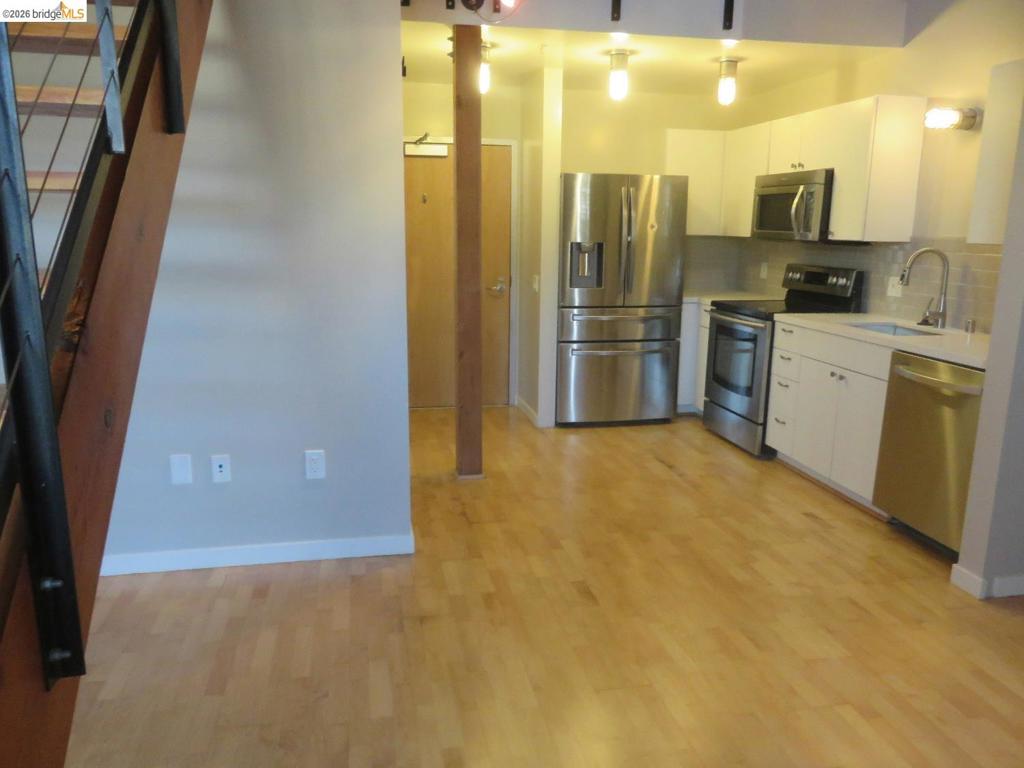 720 York St 212 Property Photo 15