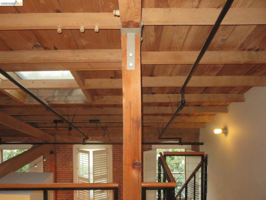 720 York St 212 Property Photo 29