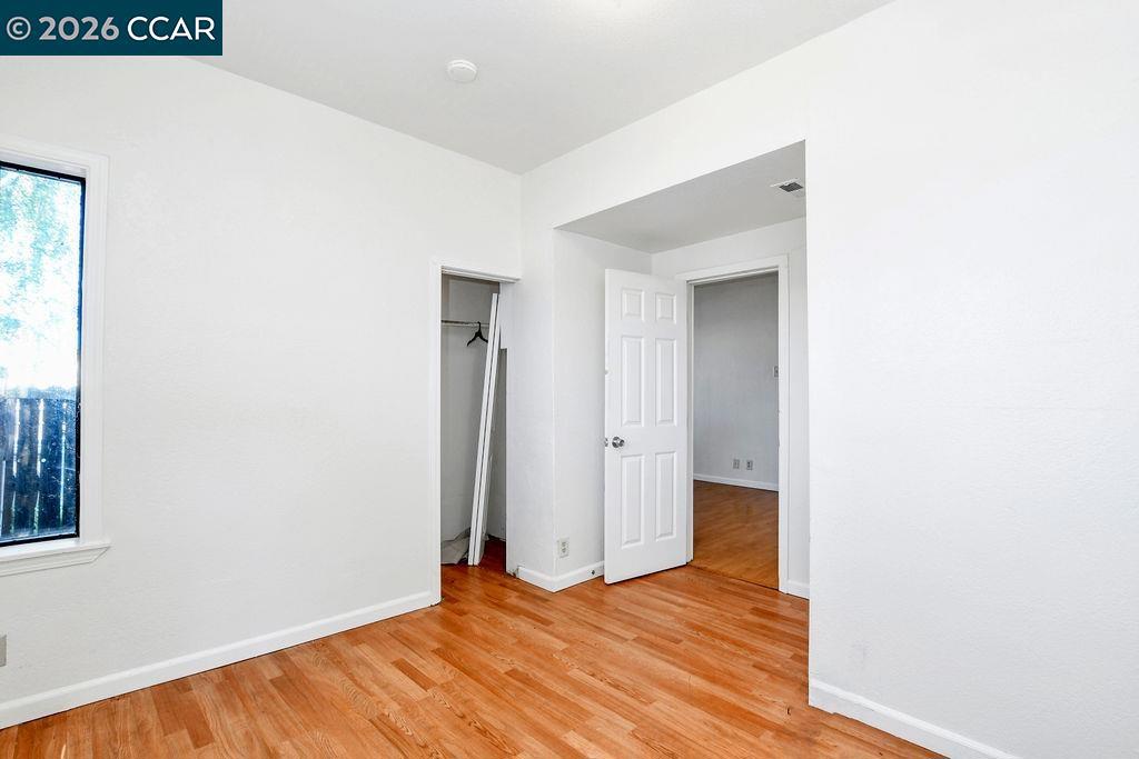 1319 1321 Sacramento Street Property Photo 11