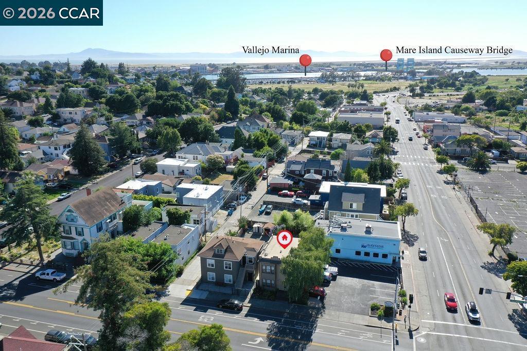 1319 1321 Sacramento Street Property Photo 44