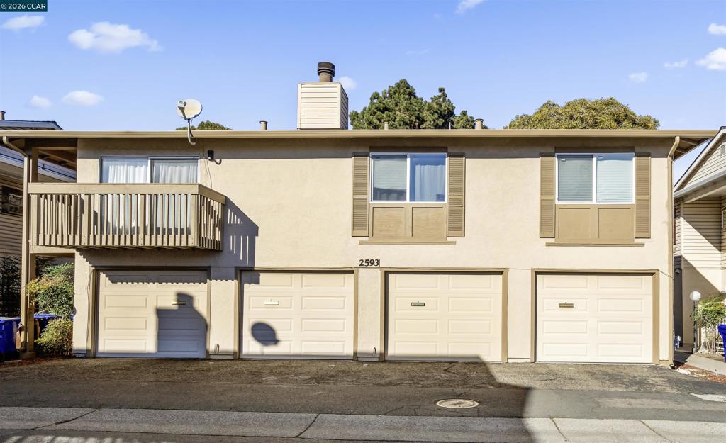 2593 El Portal Dr. C Property Photo 7