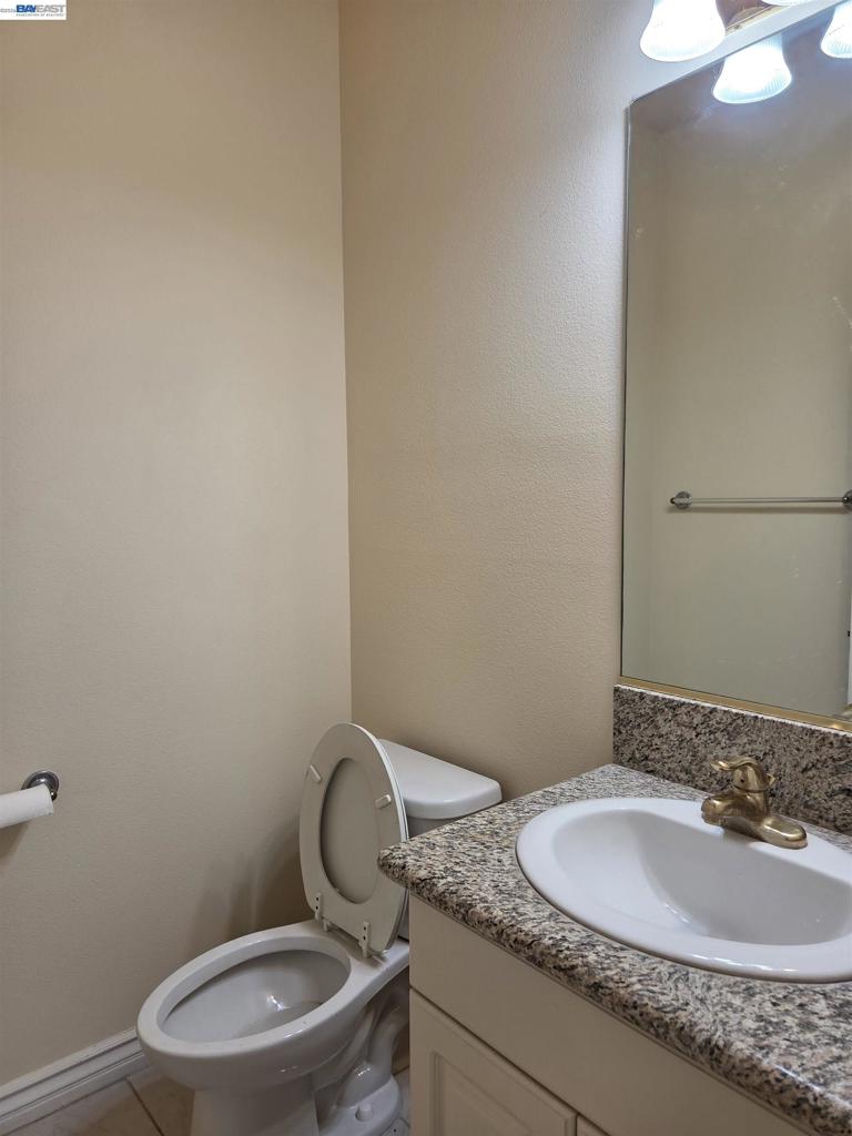 3229 Angelus Ave Property Photo 10