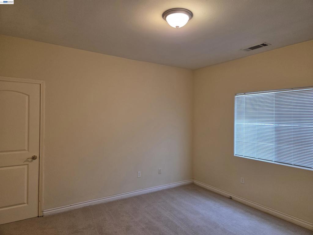 3229 Angelus Ave Property Photo 11