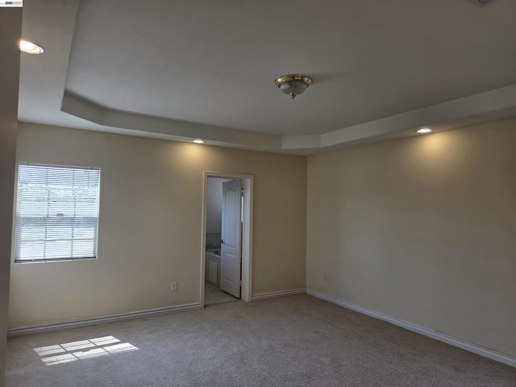 3229 Angelus Ave Property Photo 18