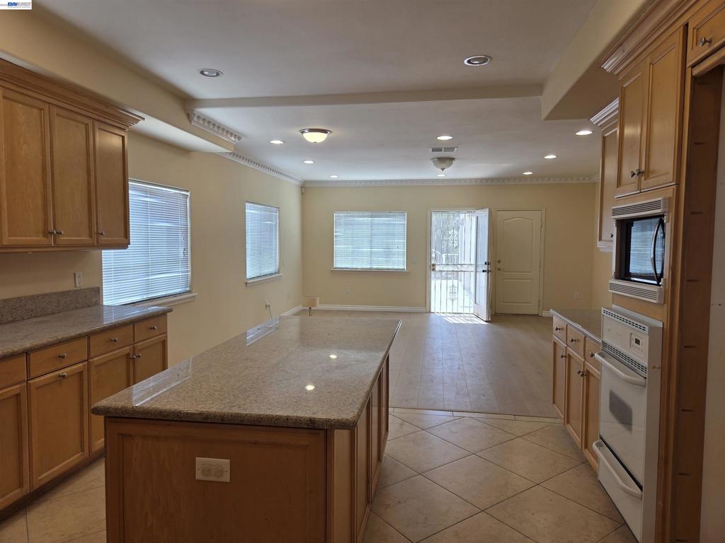3229 Angelus Ave Property Photo 21