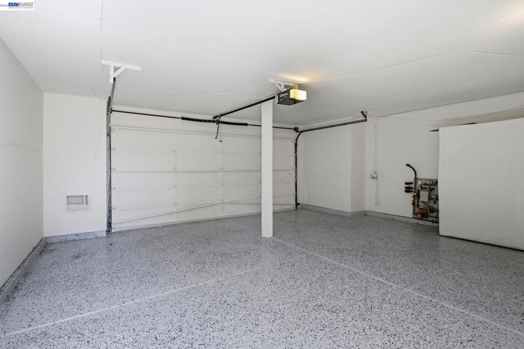 6010 Peppertree Ct Property Photo 35