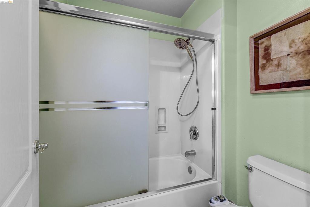 24986 Silverthorne Pl Property Photo 43