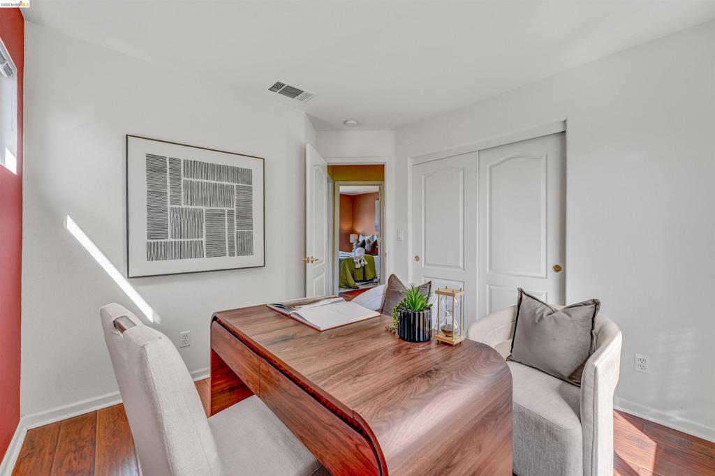 24986 Silverthorne Pl Property Photo 46