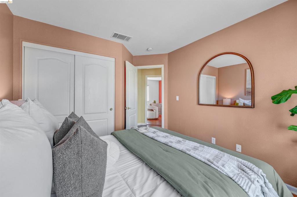 24986 Silverthorne Pl Property Photo 49