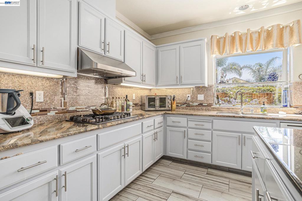 3614 Skypark Pl Property Photo 14