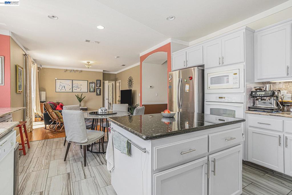 3614 Skypark Pl Property Photo 15