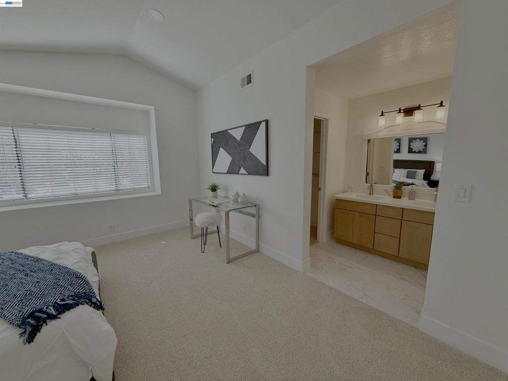 4311 Fellows St Property Photo 15