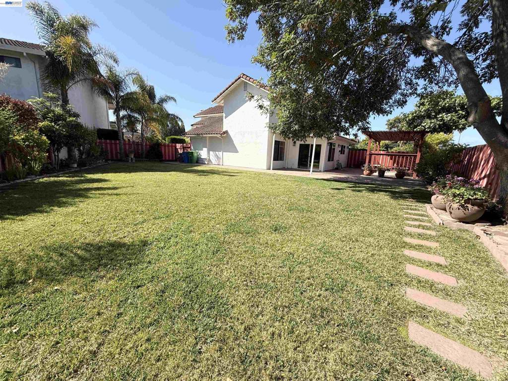 4311 Fellows St Property Photo 27
