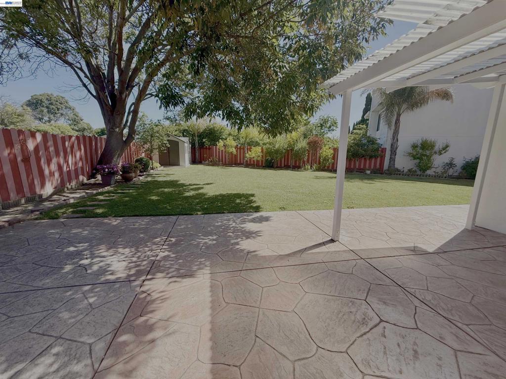 4311 Fellows St Property Photo 29