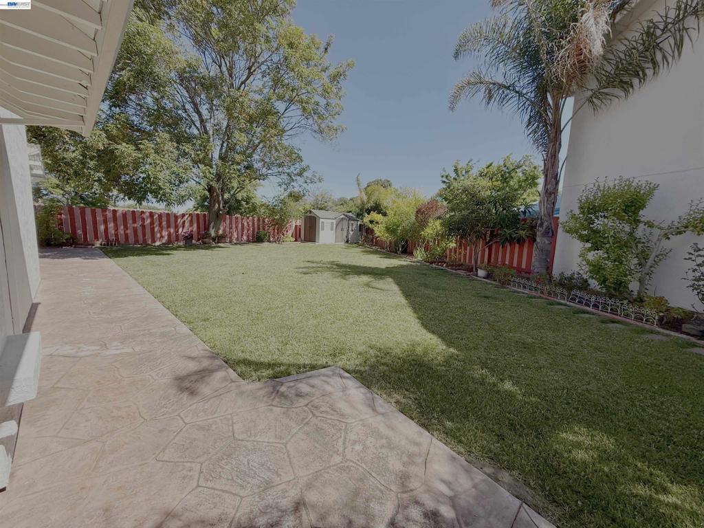 4311 Fellows St Property Photo 31