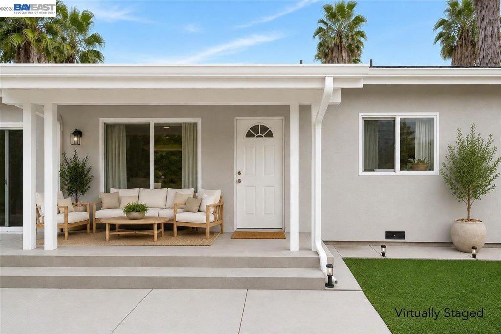 30544 Hoylake St Property Photo 25