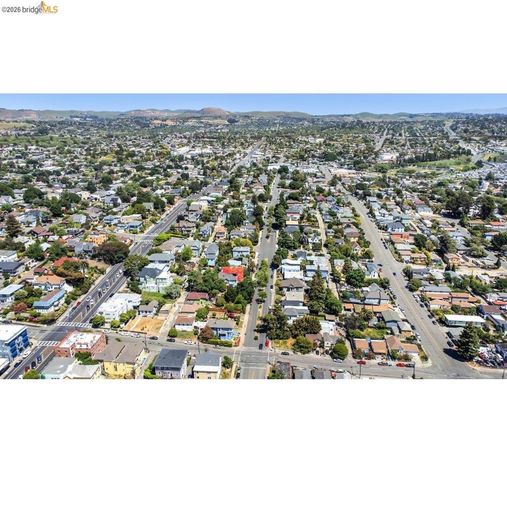 630 York Property Photo 50