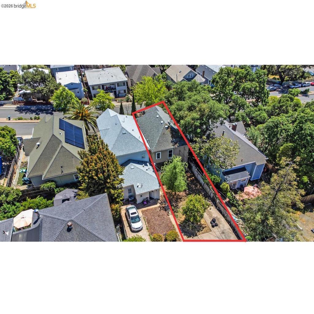 630 York Property Photo 51