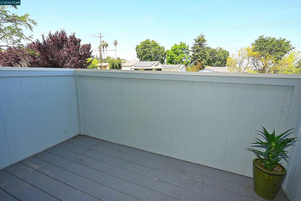 94 Elder Dr H Property Photo 34