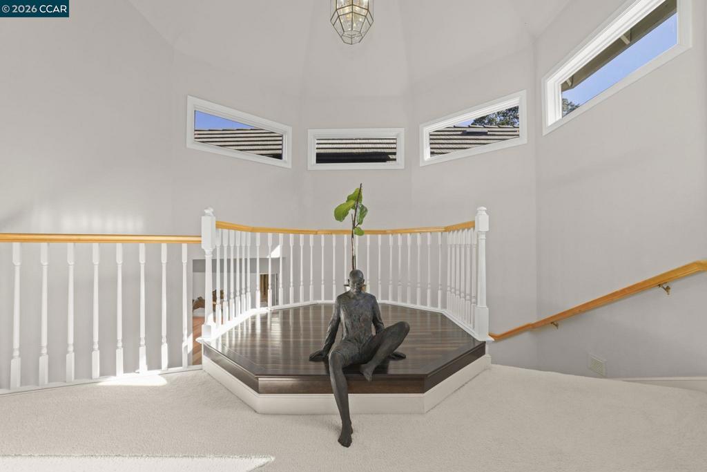 4 Julianna Property Photo 19