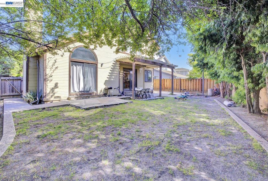 38179 Acacia Ct Property Photo 4