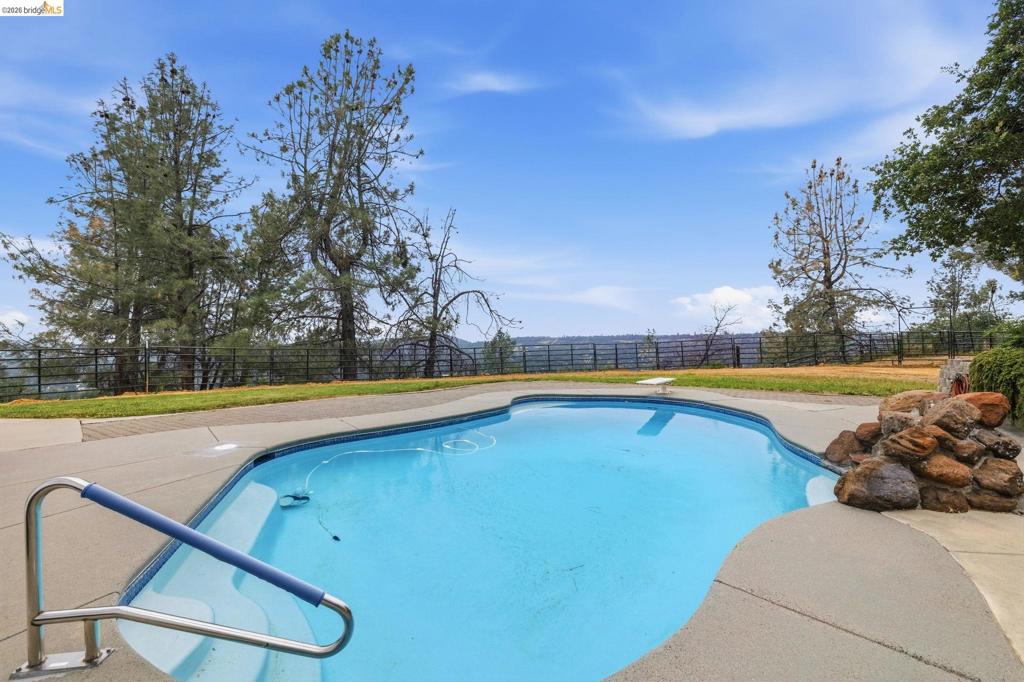 19466 Mira Monte Rd Property Photo 38