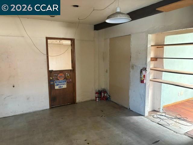 516 Ward St Property Photo 10