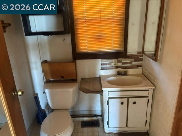 516 Ward St Property Photo 11