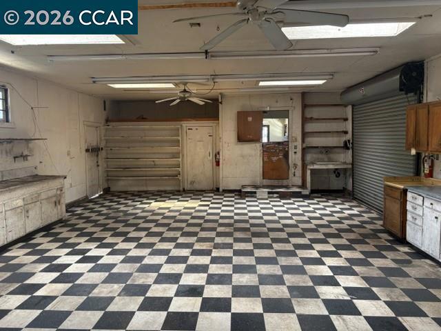 516 Ward St Property Photo 12