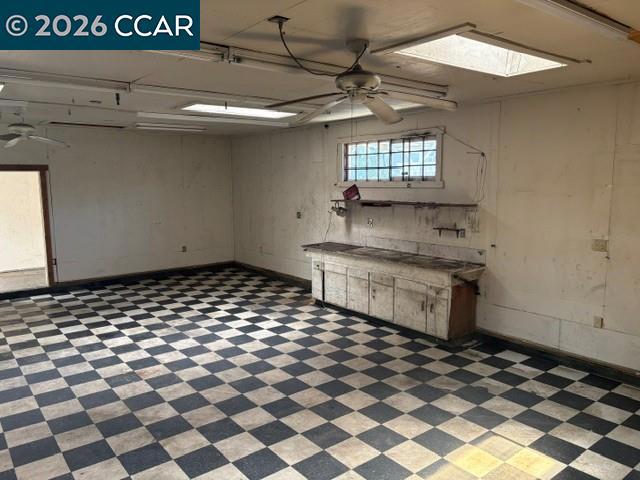 516 Ward St Property Photo 13