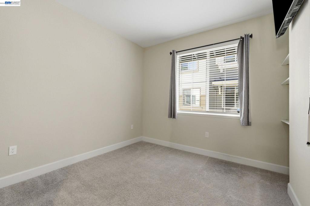 1820 Enclave Pl Property Photo 18