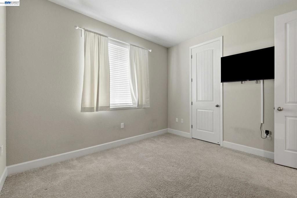 1820 Enclave Pl Property Photo 24